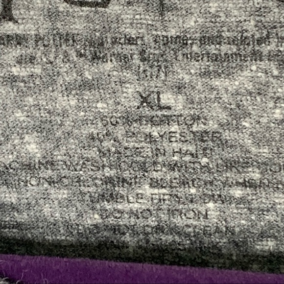 Men’s Harry Potter Hogwarts Crest T-Shirt - Picture 14 of 14